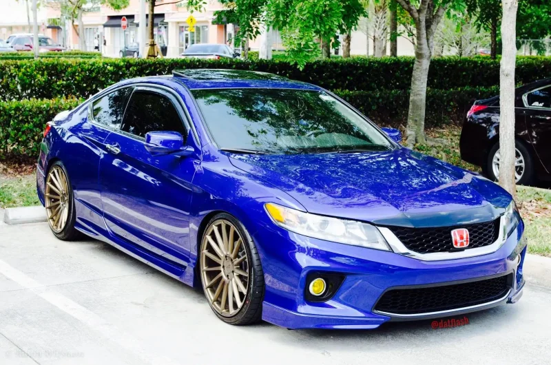 Honda Accord синяя