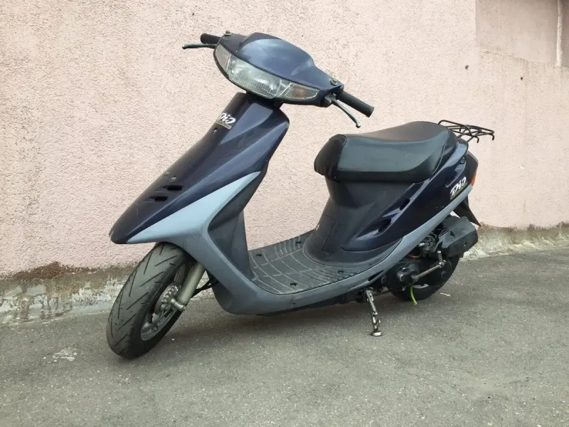 Скутер Honda Dio af 27