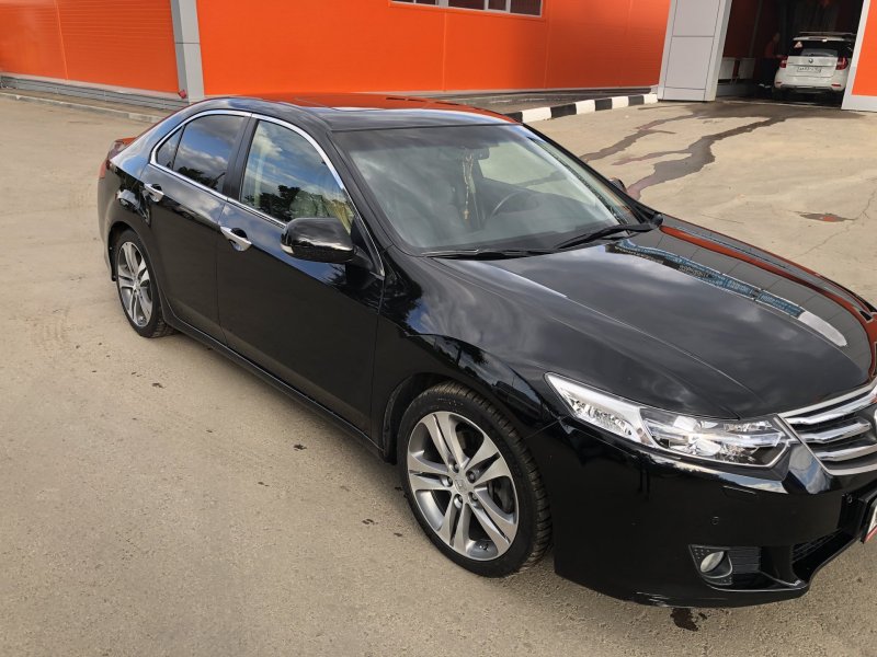 Honda Accord Black