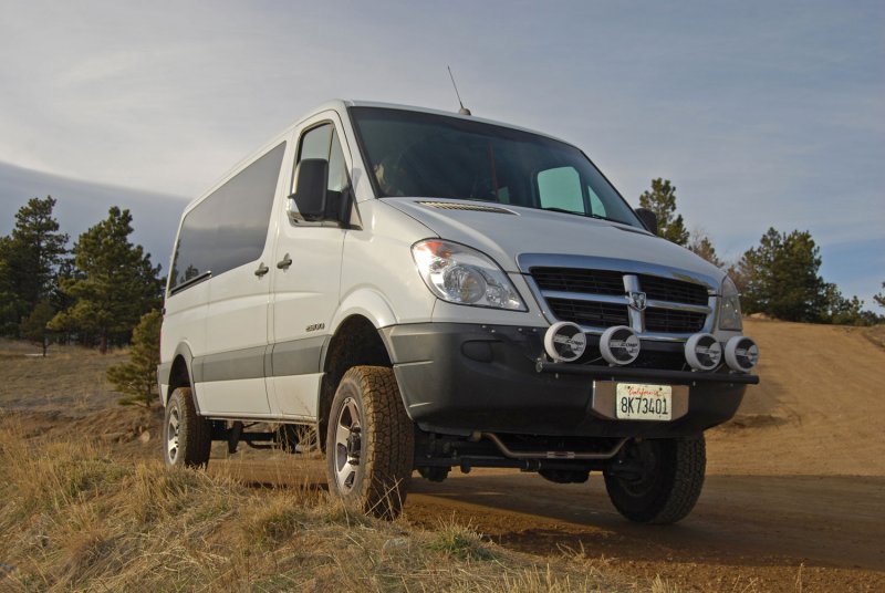 Mercedes-Benz Sprinter 216