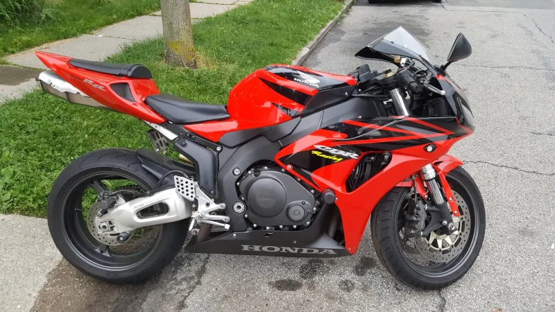 Honda cbr1000rr Fireblade