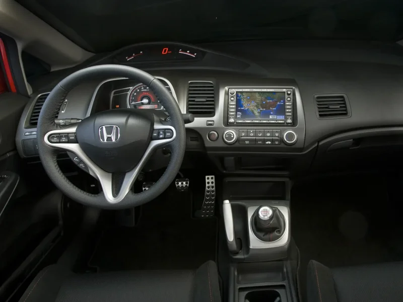 Honda Civic 2010 салон