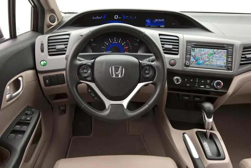 Honda Civic 2012 салон