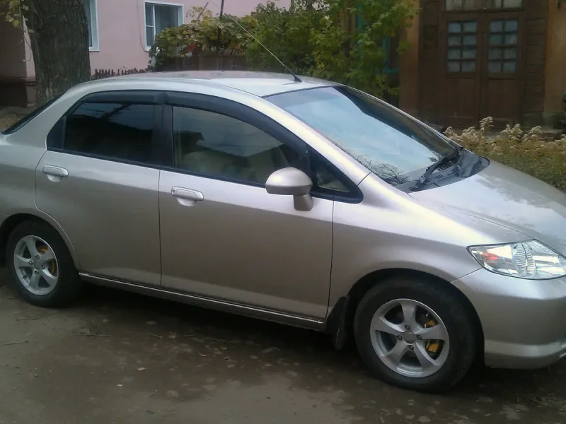 Honda Fit Aria