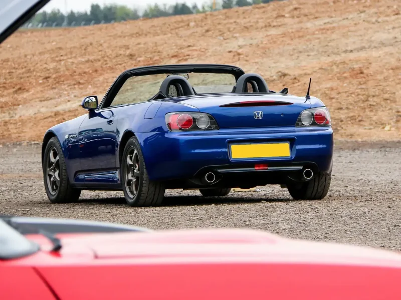 Honda s2000 i