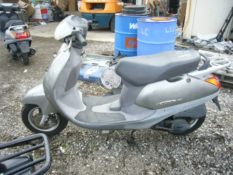 Honda lead 50 2001