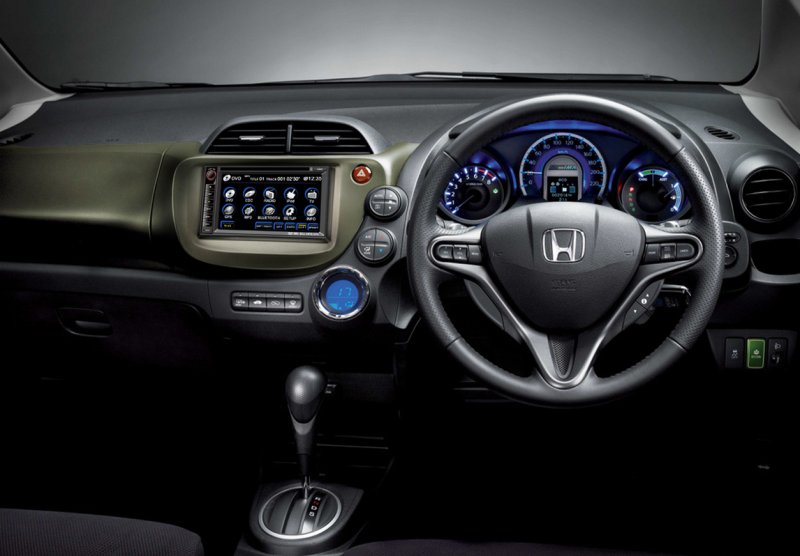 Honda Fit Hybrid 2011 Interior