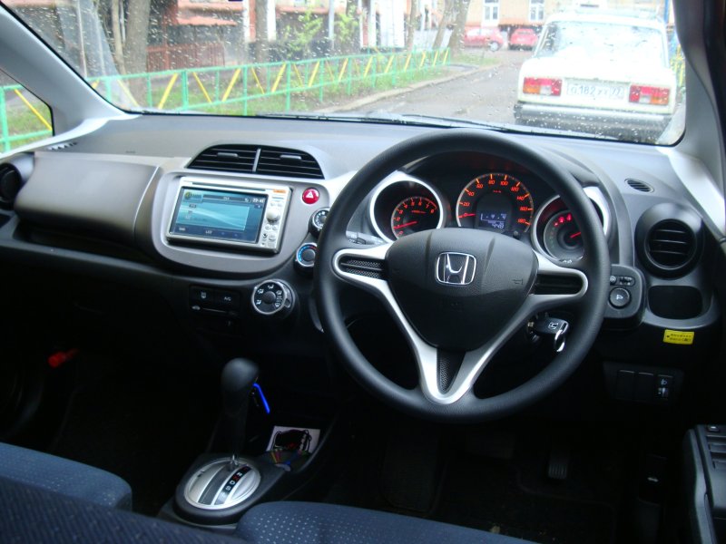 Панель Honda Fit 2009