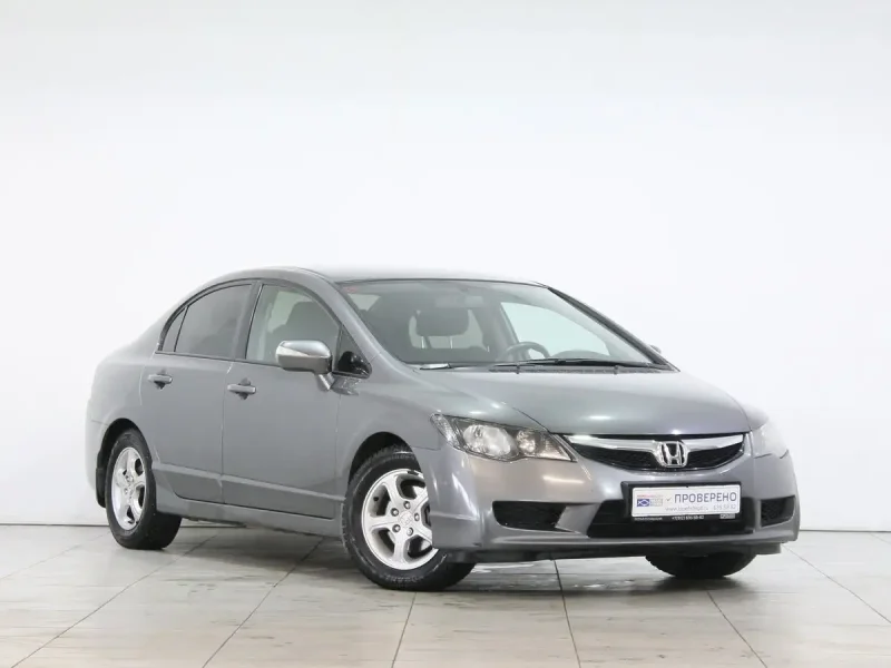 Honda Civic 8 Рестайлинг