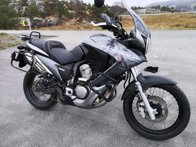 Honda трансальп 700