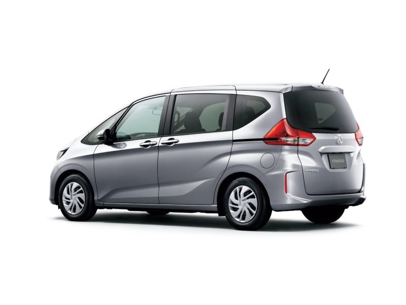 Honda freed II