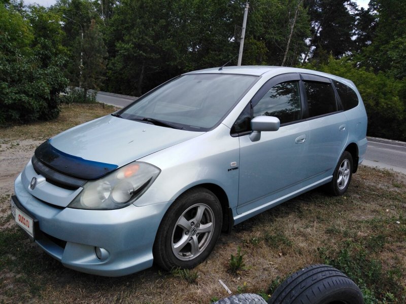 Honda Stream 2004 салон