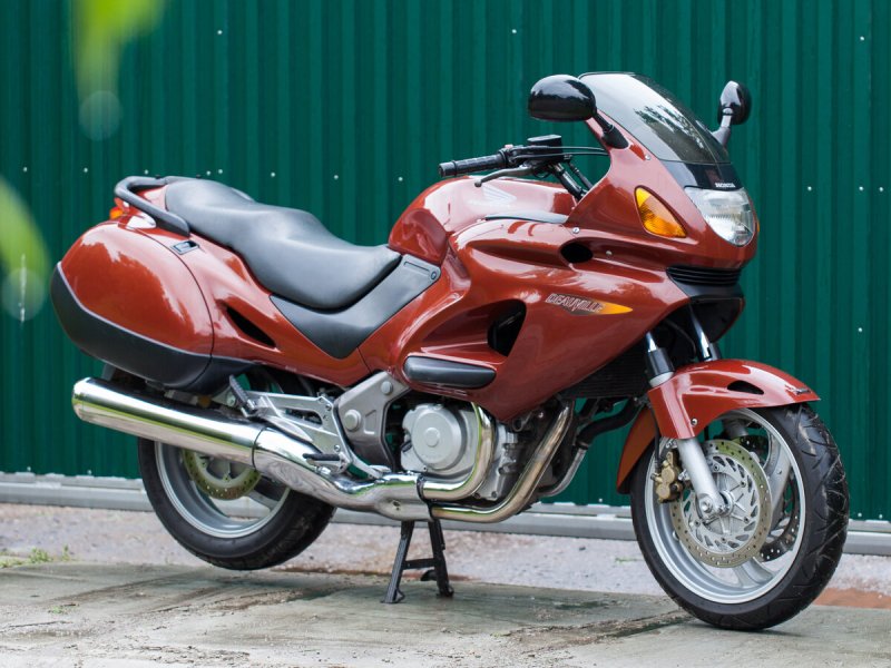 Honda NTV 650 Deauville