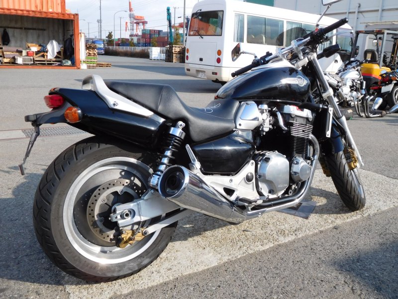 Мотоцикл Honda x4 1300