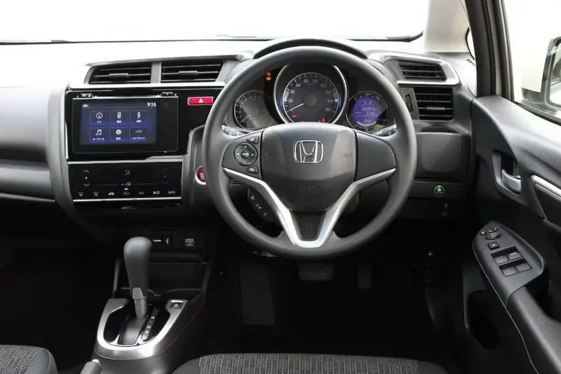 Honda Fit 3 салон 2015