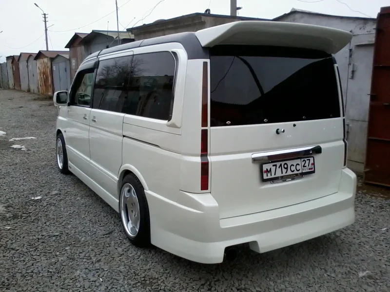 Honda Stepwgn spada rf5