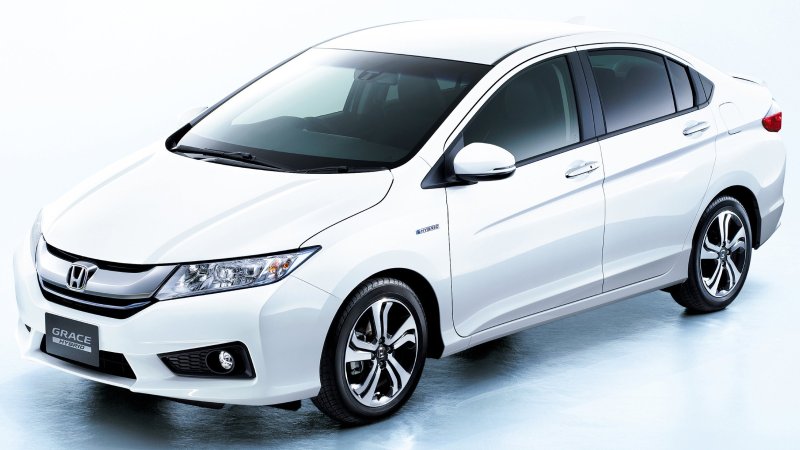 Honda Grace Hybrid