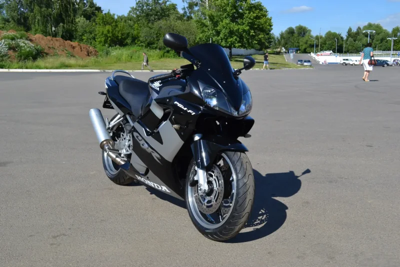 Honda CBR 600 f4