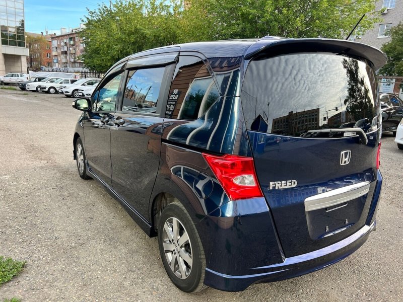 Honda freed, 2010 г