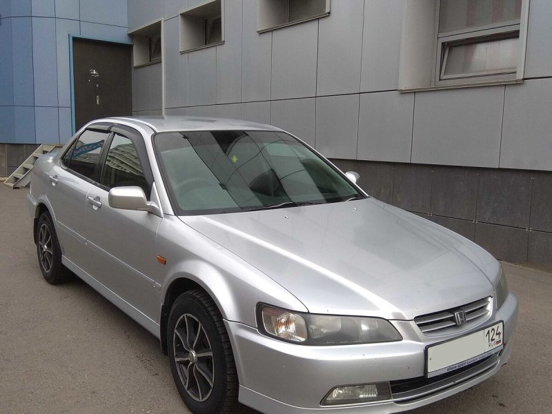 Honda Accord 5 Coupe