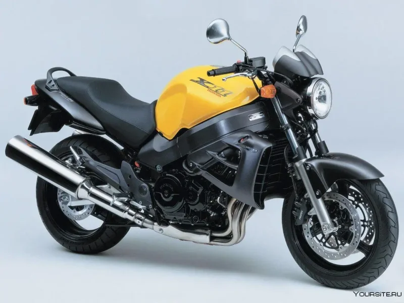 Honda CB 1100 x11
