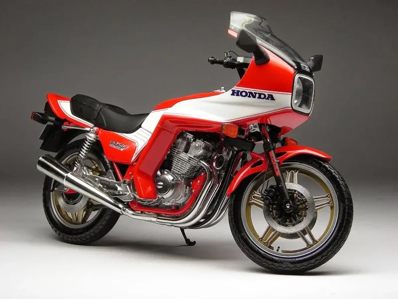 Мотоцикл Honda cb750f модель