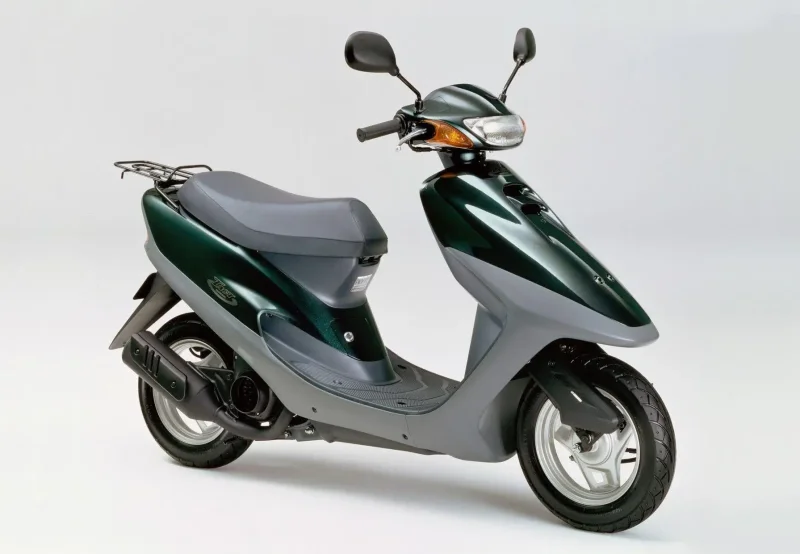 Скутер Honda Tact af24