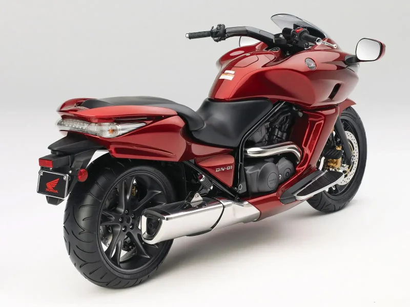 Мотоцикл Honda DN-01 2022