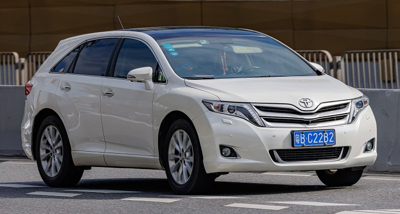 Toyota Venza 2.7 at
