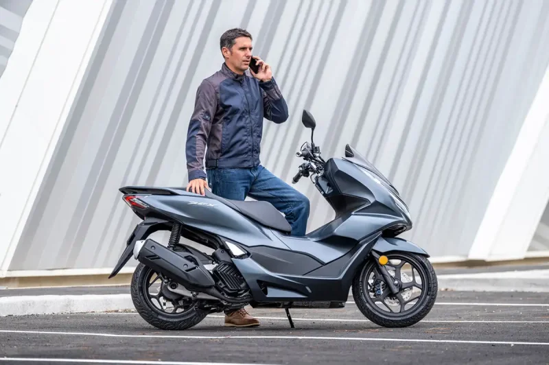 Скутер Honda PCX 125