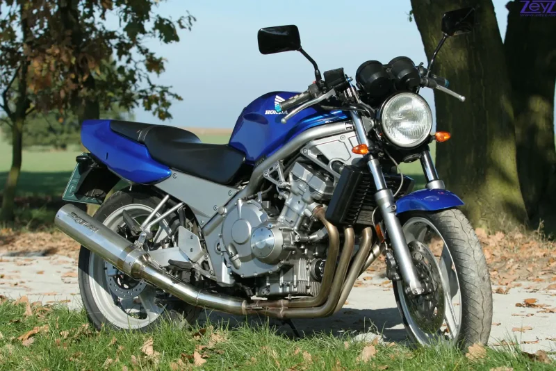 Honda cb400 cb1