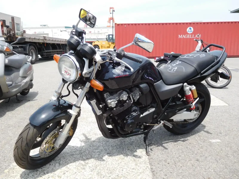 Honda CB 400 SF VTEC 1