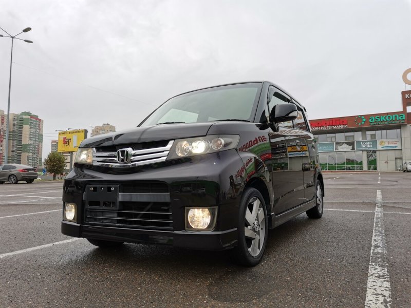 Honda Zest Spark 2010