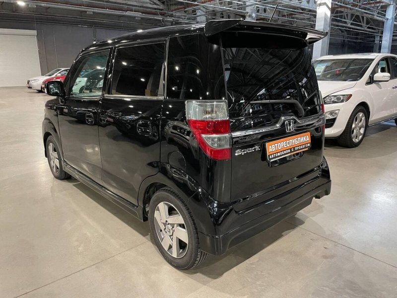 Хонда ЗЕСТ 2010