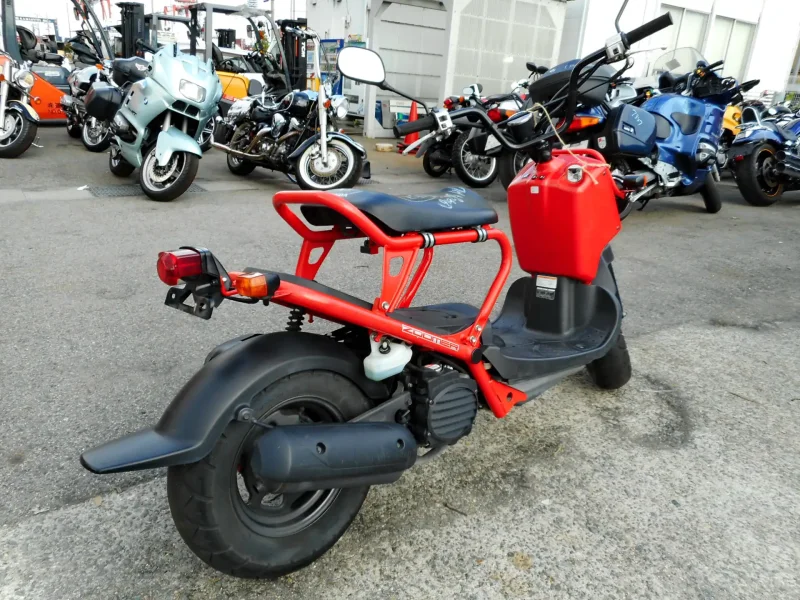 Скутер Honda zoomer 50