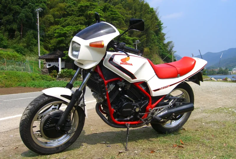 Honda VT 250