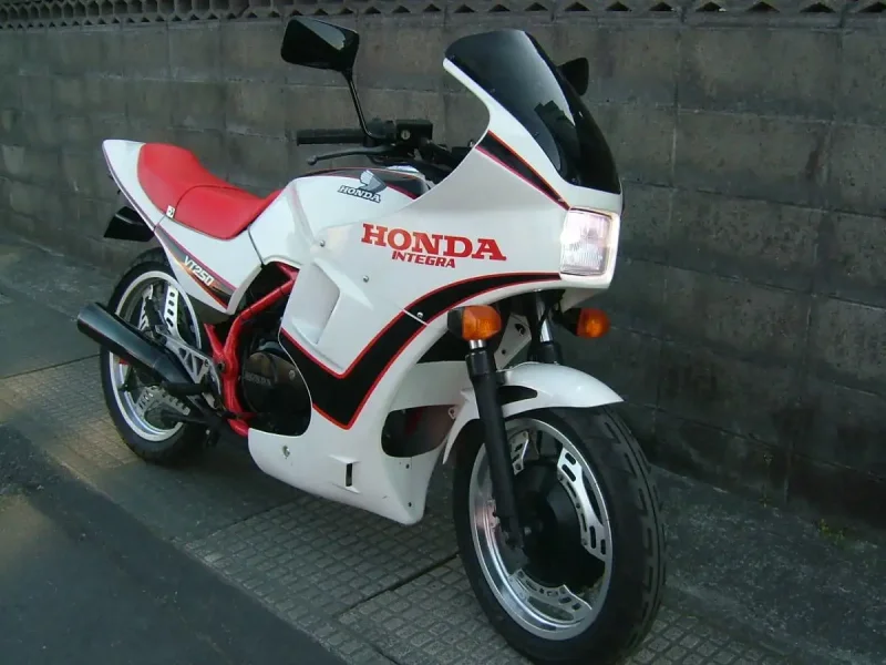 Honda vt250f