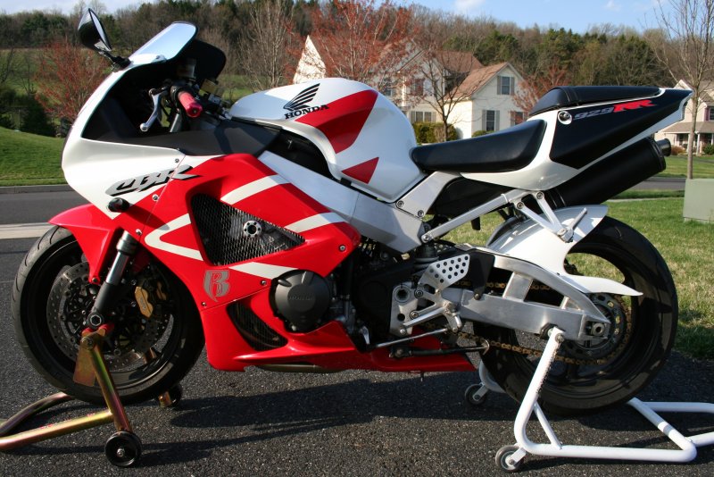 Honda CBR 929 RR Fireblade 2001