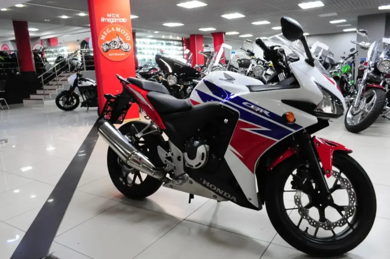 Honda CBR 400 2016