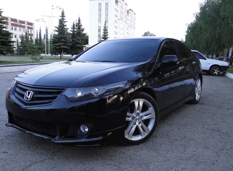 Honda Accord 8 черный