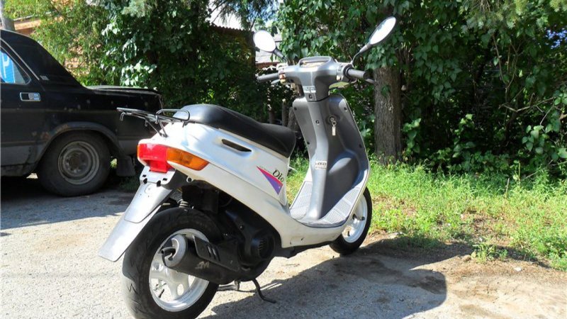 Скутер Honda Dio 18