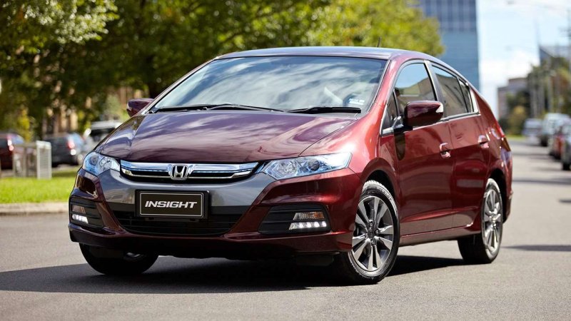 Honda Insight гибрид 2010