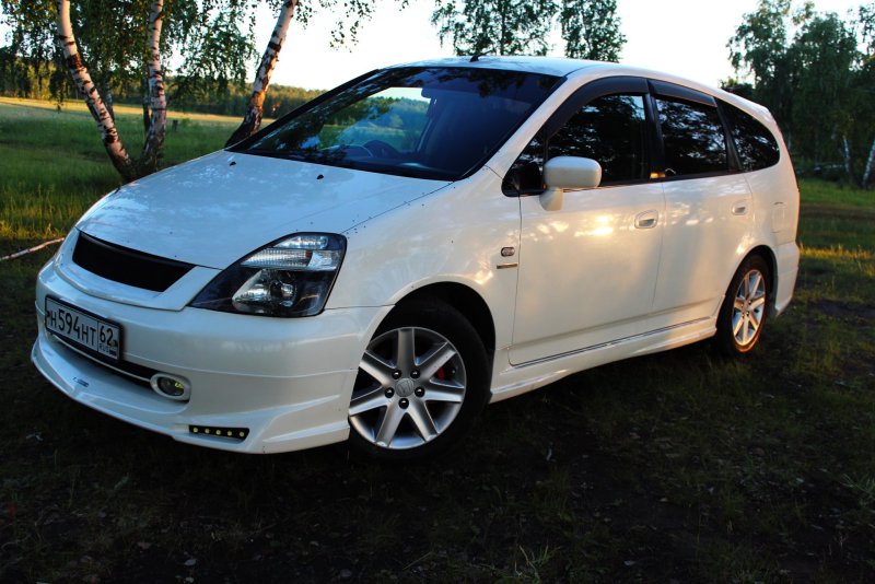 Honda Stream универсал