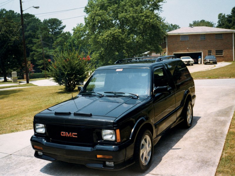 GMC Jimmy Typhoon