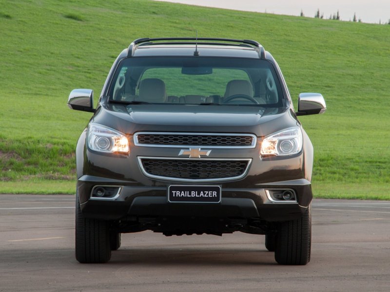 Chevrolet trailblazer 2