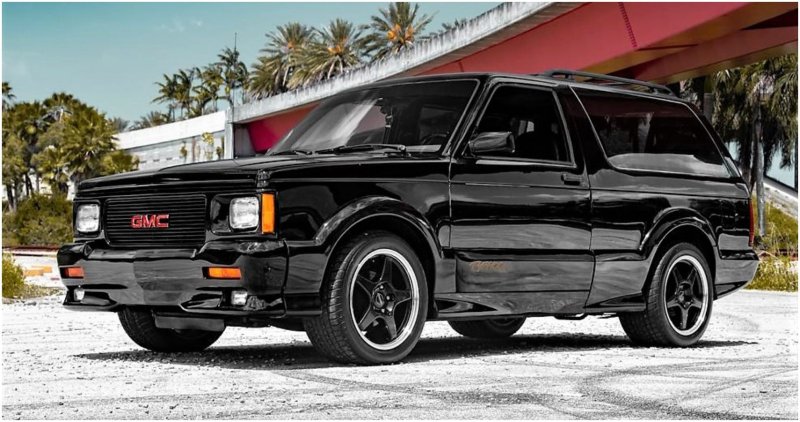 GMC Jimmy Typhoon