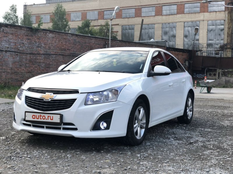 Chevrolet Cruze 2014 White