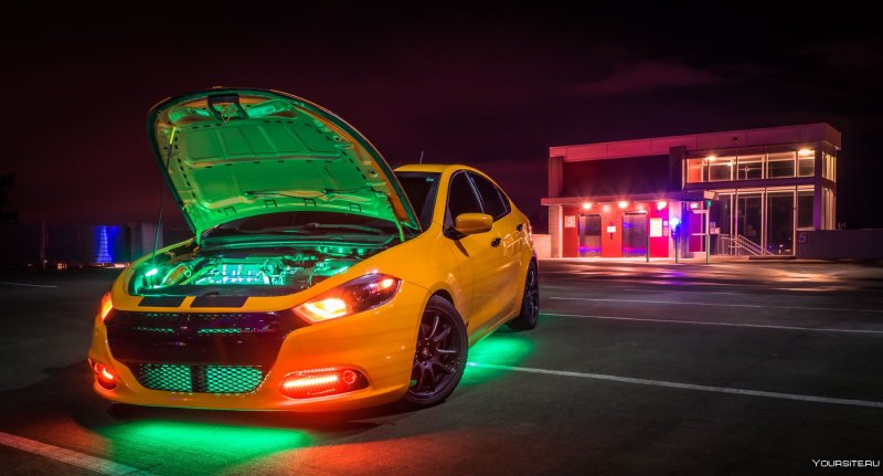 Неоновый автомобиль