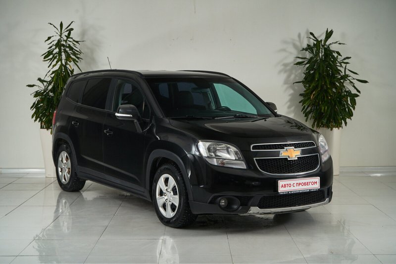 Chevrolet Orlando черный антихром