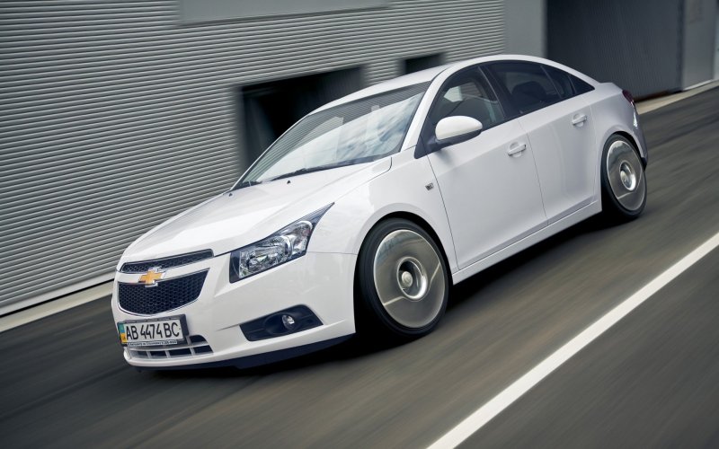 Chevrolet Cruze седан